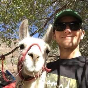 Meet your Posher, Aj